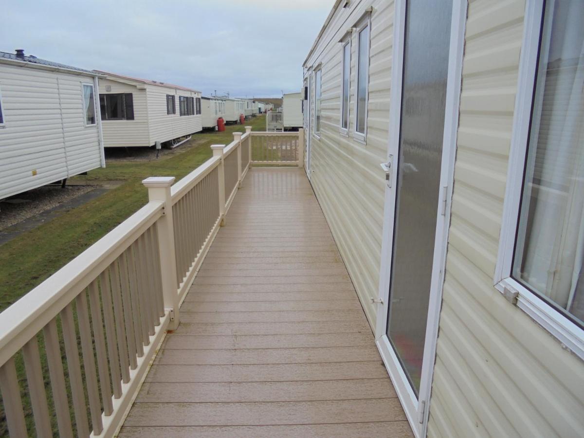 6 Berth On Golden Anchor Apartment Chapel Saint Leonards Bagian luar foto